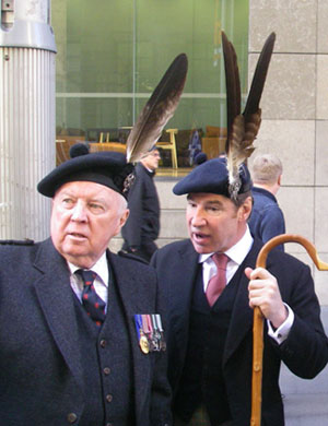 Chiefs of Clans wear three feathers